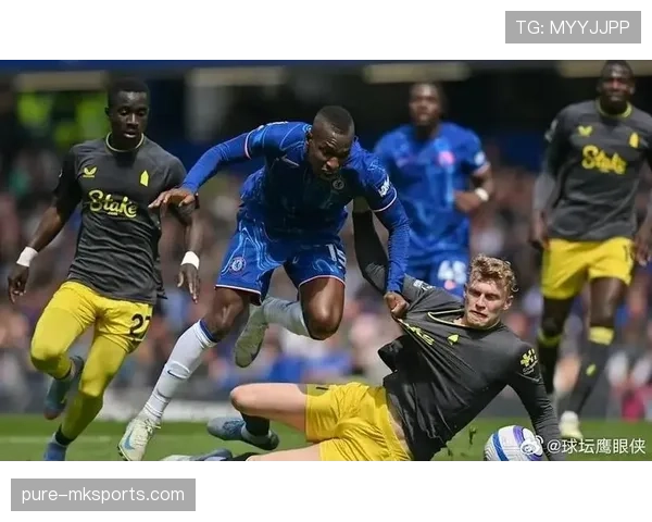 德甲争冠白热化：多队冲刺阶段强势崛起