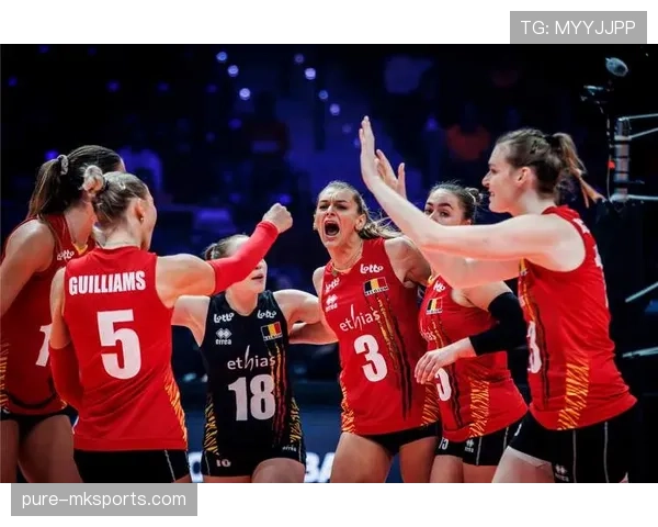 格拉纳达边路进攻火力全开，状态回暖表现抢眼