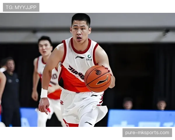 热门球员比拼：近期表现稳健，状态持续提升