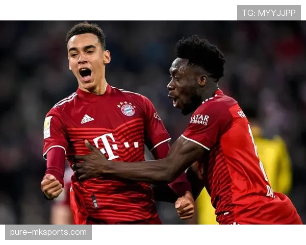 拜仁边路进攻犀利但防守隐患加剧，攻守失衡是否反噬争冠形势？